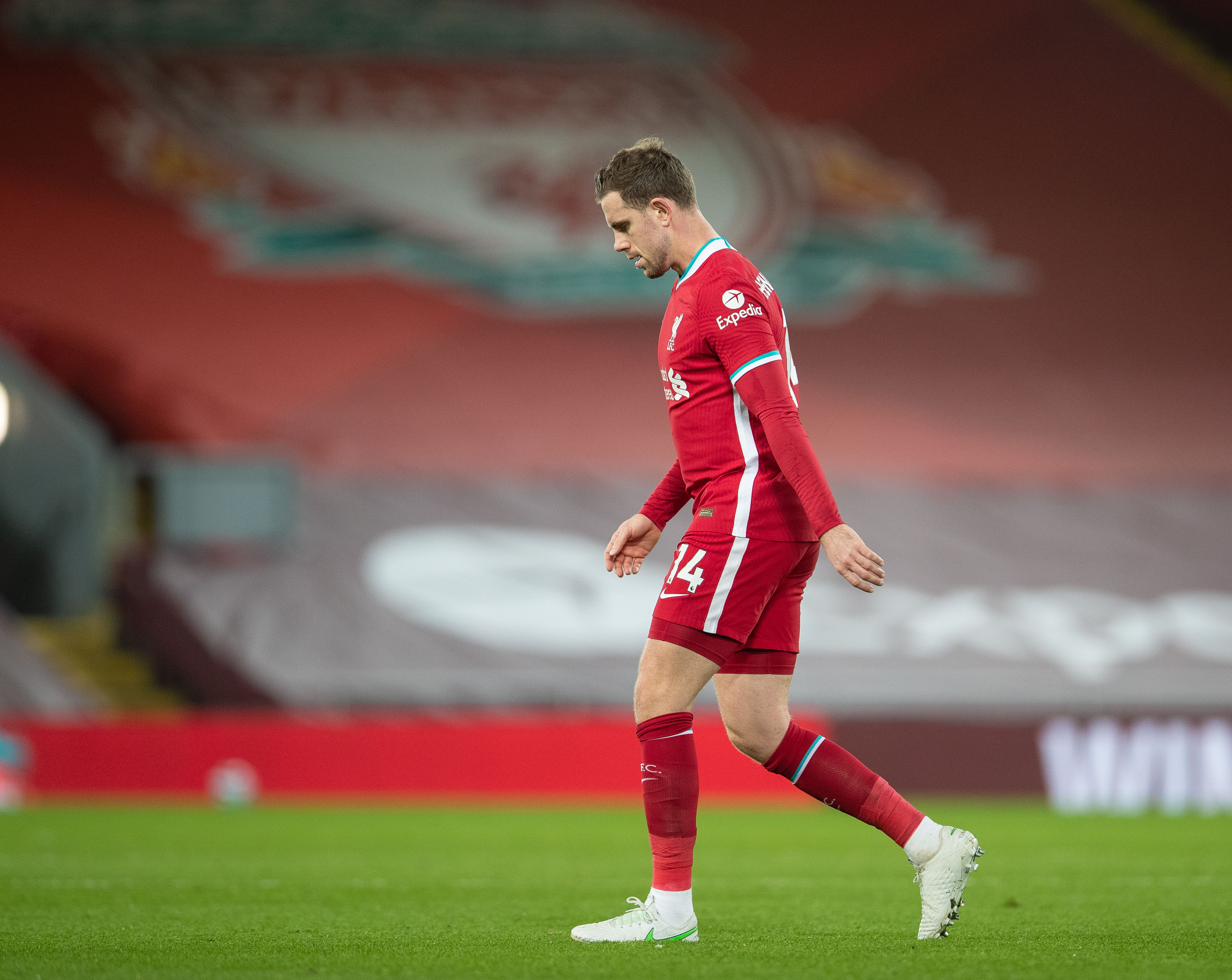 德天空：阿森纳关注法兰克福边锋巴霍亚，对方标价7000万欧（德国天空体育：阿森纳有意引进法兰克福翼锋巴霍亚，要价7000万欧元）