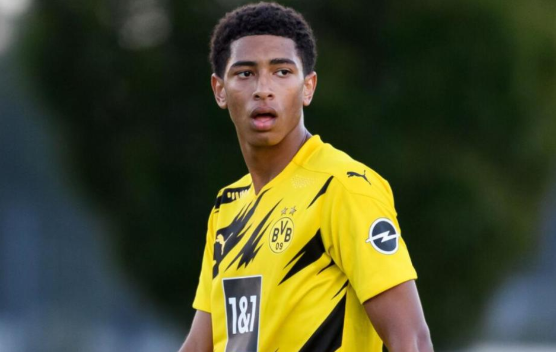 马切吉亚尼：奥古斯托客串不了右路；索默的扑救有问题（马切吉亚尼：奥古斯托不适合踢右路，索默的扑救存在问题）