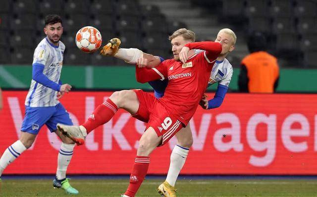 瑞天空：AC米兰与阿利松接触，利物浦对明夏转会持开放态度（瑞天空：米兰已与阿利松取得联系，利物浦对其明夏转会持开放立场）