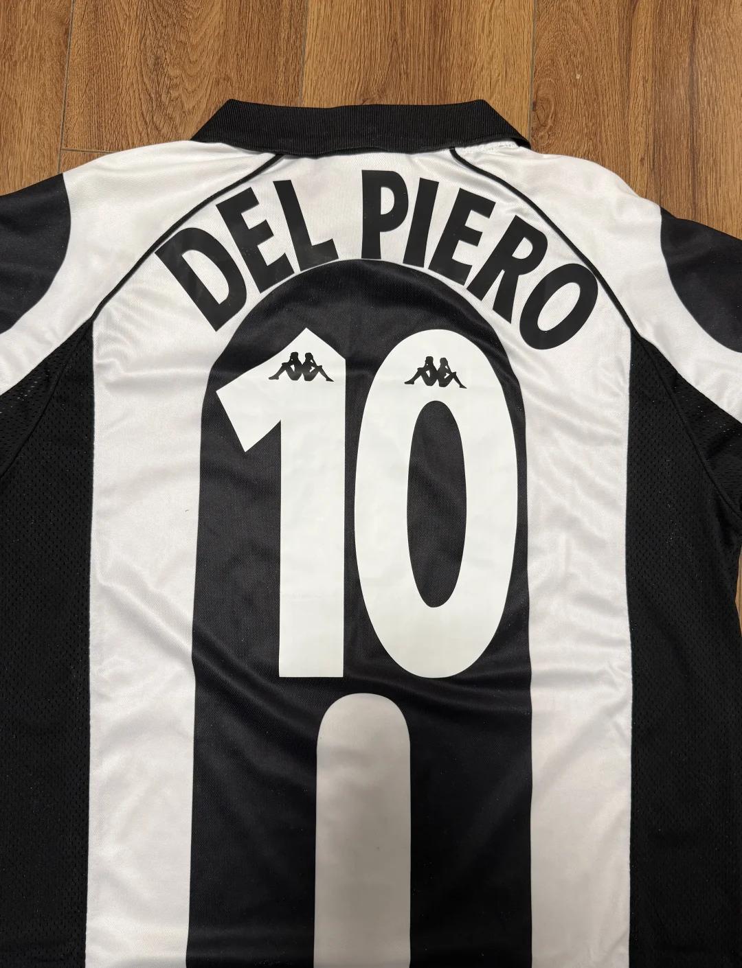 DO：斯图加特与阿森纳就签下法比奥-维埃拉展开接触