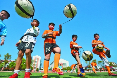 拉波尔塔：回到诺坎普，我流下了一些泪水（拉波尔塔：重返诺坎普，我不禁落泪）