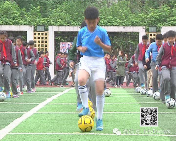 罗埃夫斯：我不是那种天才型球员；希望明年能随荷兰去世界杯（罗埃夫斯：自认非天才型，盼明年随荷兰征战世界杯）